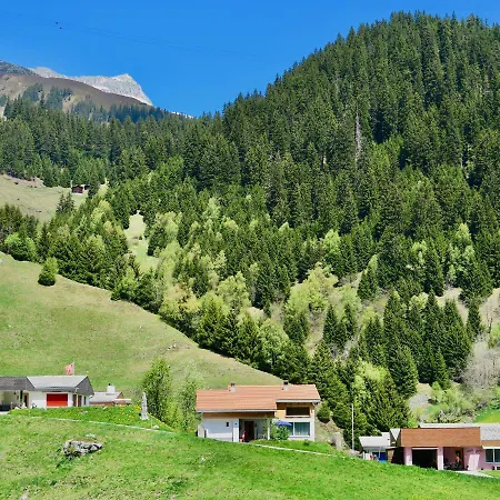 Casa Segnas Apartman Disentis